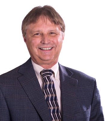 Portrait of Steve Knapp, Commercial Real Estate Consultant.